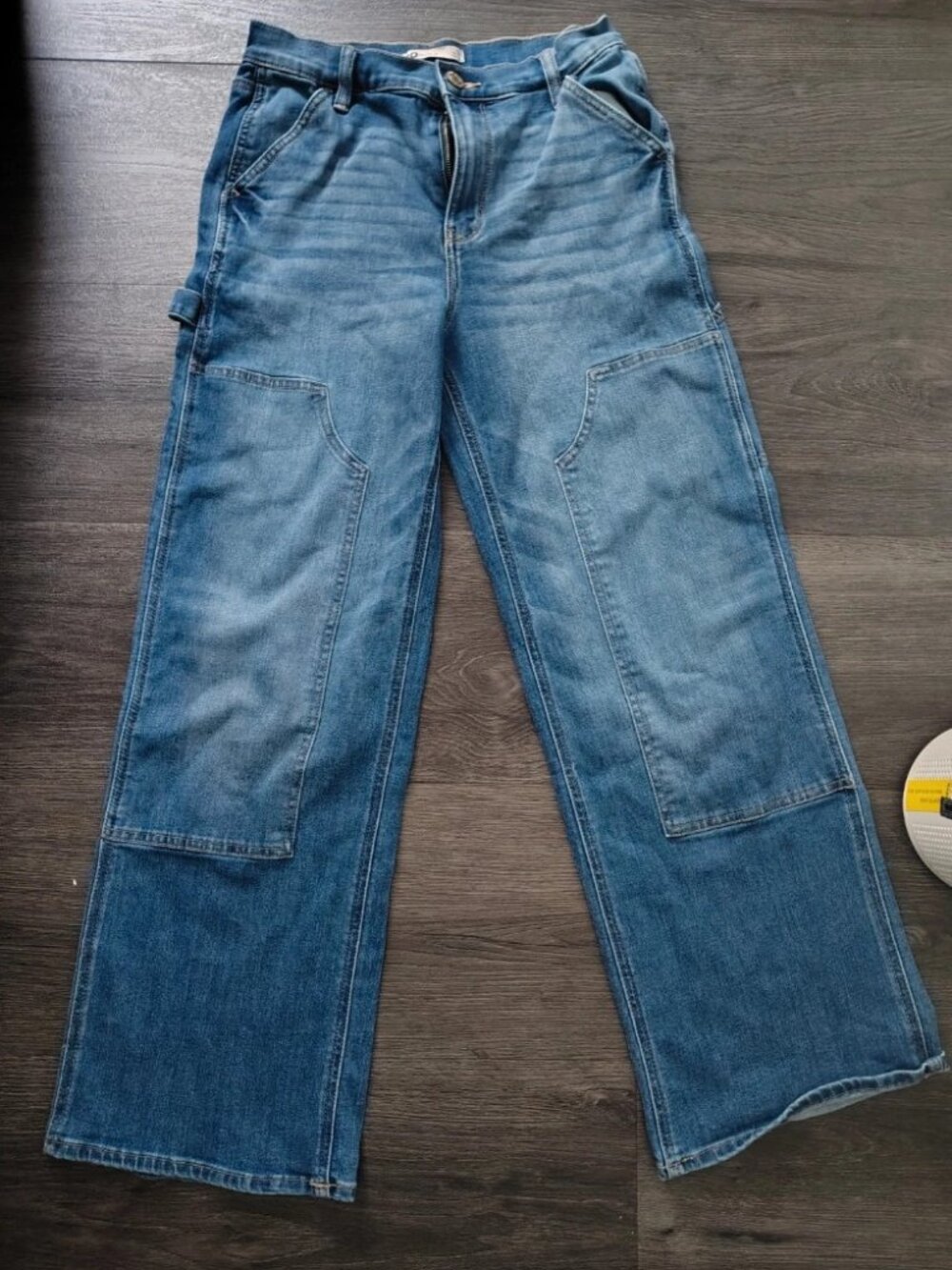 Women's jeans